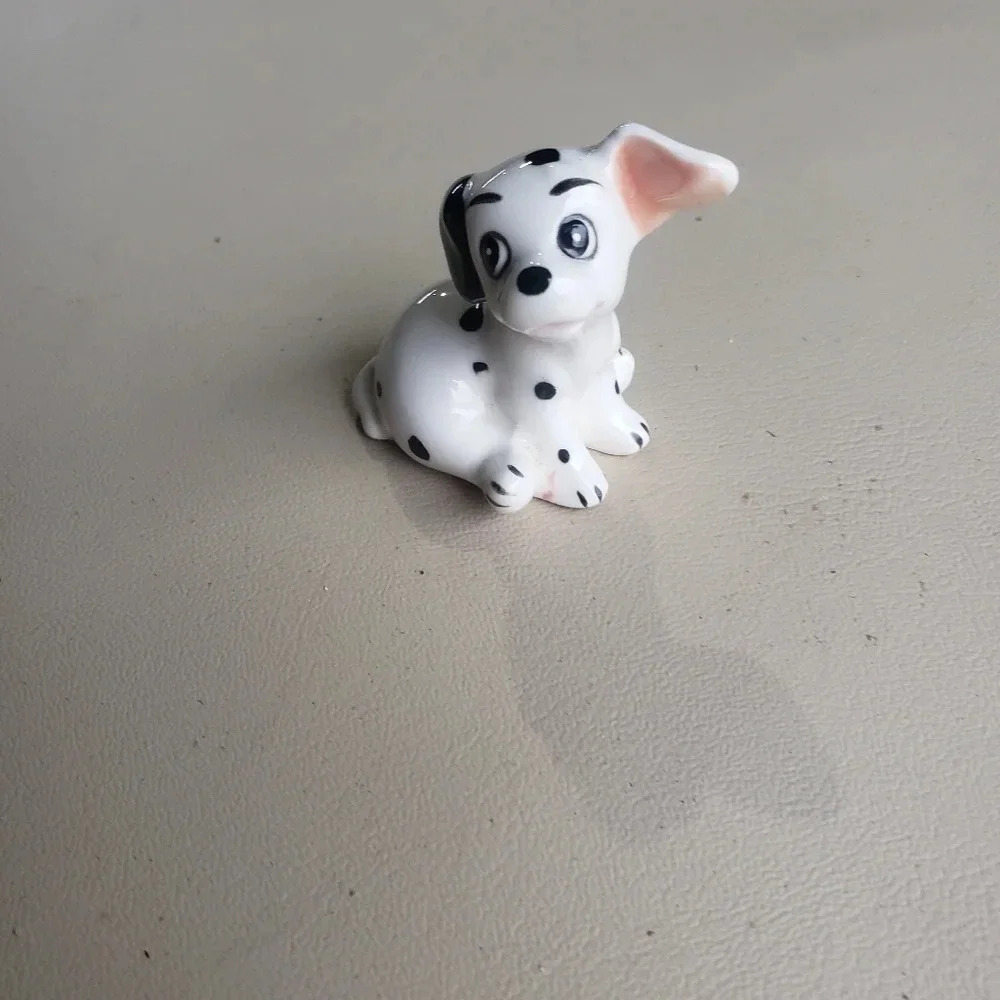 Vintage Walt Disney Productions 101 Dalmatians “LUCKY